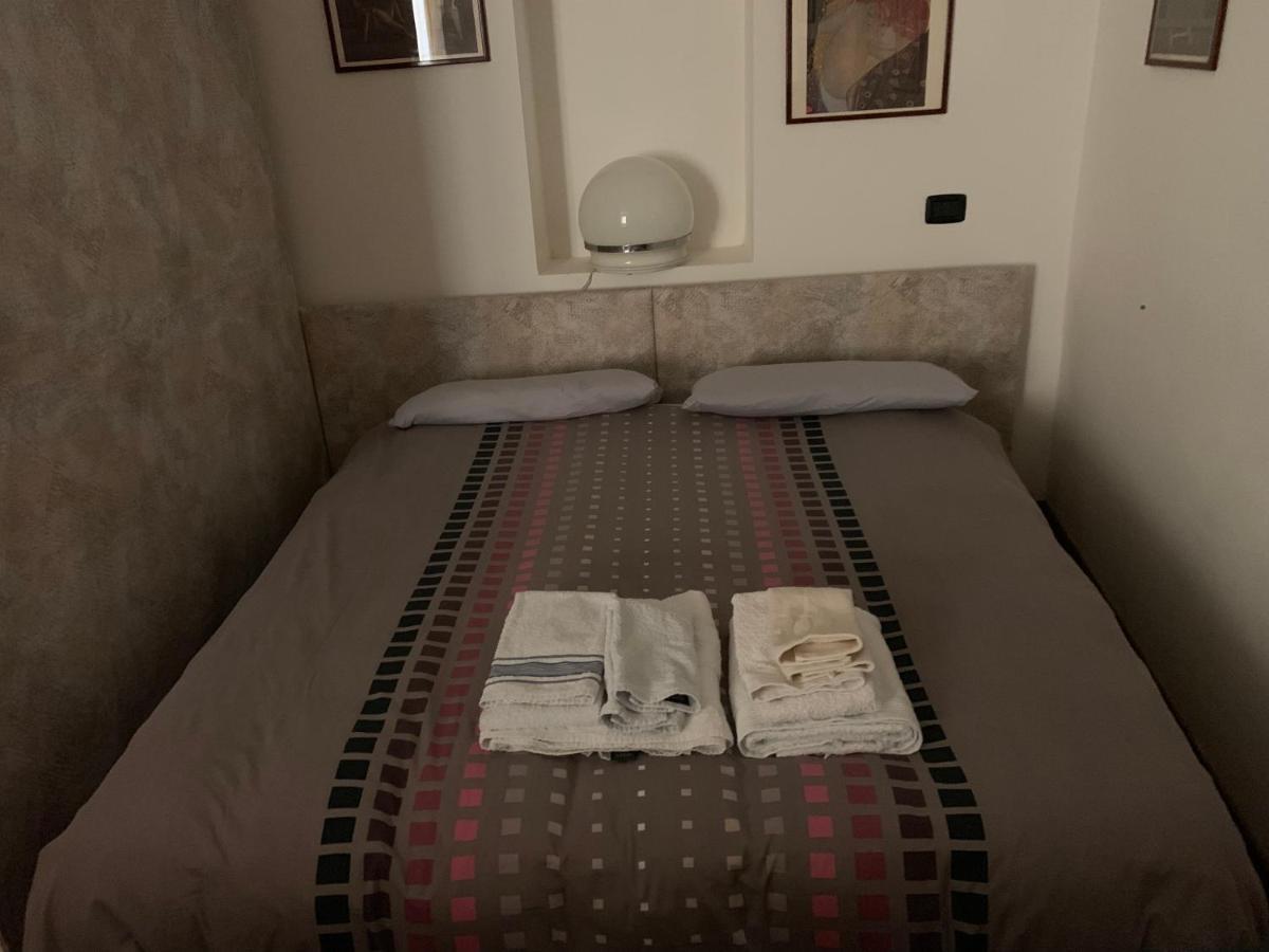 Cosy Central Flat Bergamo Bagian luar foto