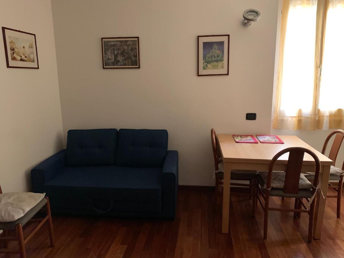 Cosy Central Flat Bergamo Bagian luar foto
